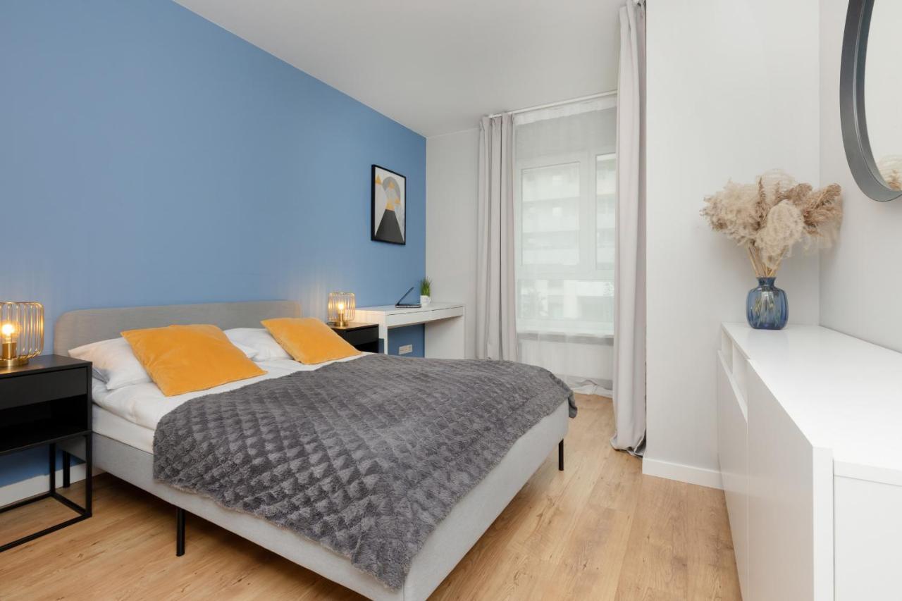 Modern Apartment With Balcony Mokotow Business Centre By Noclegi Renters Varsovie Extérieur photo