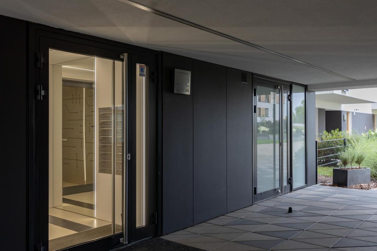 Modern Apartment With Balcony Mokotow Business Centre By Noclegi Renters Varsovie Extérieur photo